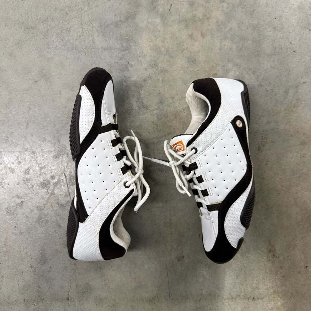 Marc Ecko Cult-Turf Size 9 White Brown Sneakers